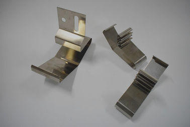 acier inoxydable de petits composants en métal de 0.3mm - de 5mm emboutissant avec la bride de ressort