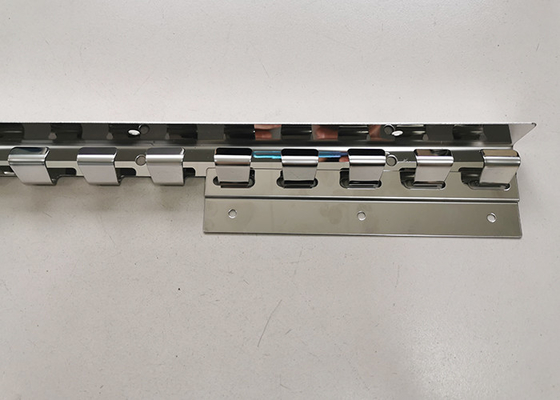 métal de 984mm emboutissant la porte complète de Kit With Hanging Rail For de rideau en bande de PVC de pièces