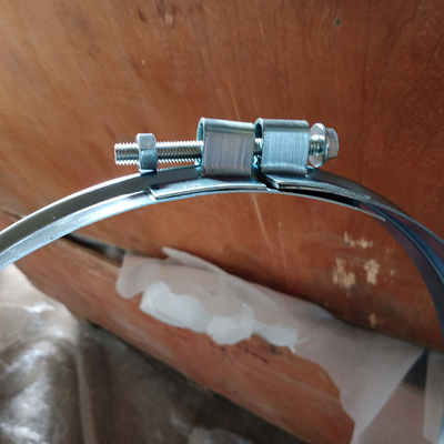 Clampe à bande réglable Turbo V Connexion de la bride du tuyau épaisseur du tuyau de la bride 1,0 mm