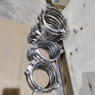 Clampes de tuyaux de tuyauterie lourdes en acier inoxydable de 150 mm 304 boulon pour la résistance à la rouille