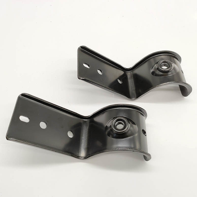 Production de pièces métalliques moulées par étirement par extrusion
