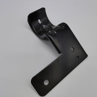 OEM Fabrication sur mesure de métaux en tôle soudés à la flexion d'estampage Auto pièces d'estampage métallique