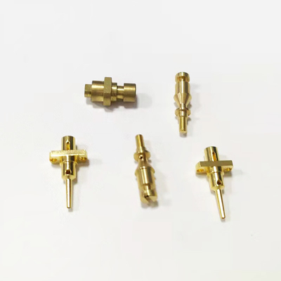 Pièces métalliques usinées sur mesure pour machines industrielles et systèmes d'automatisation